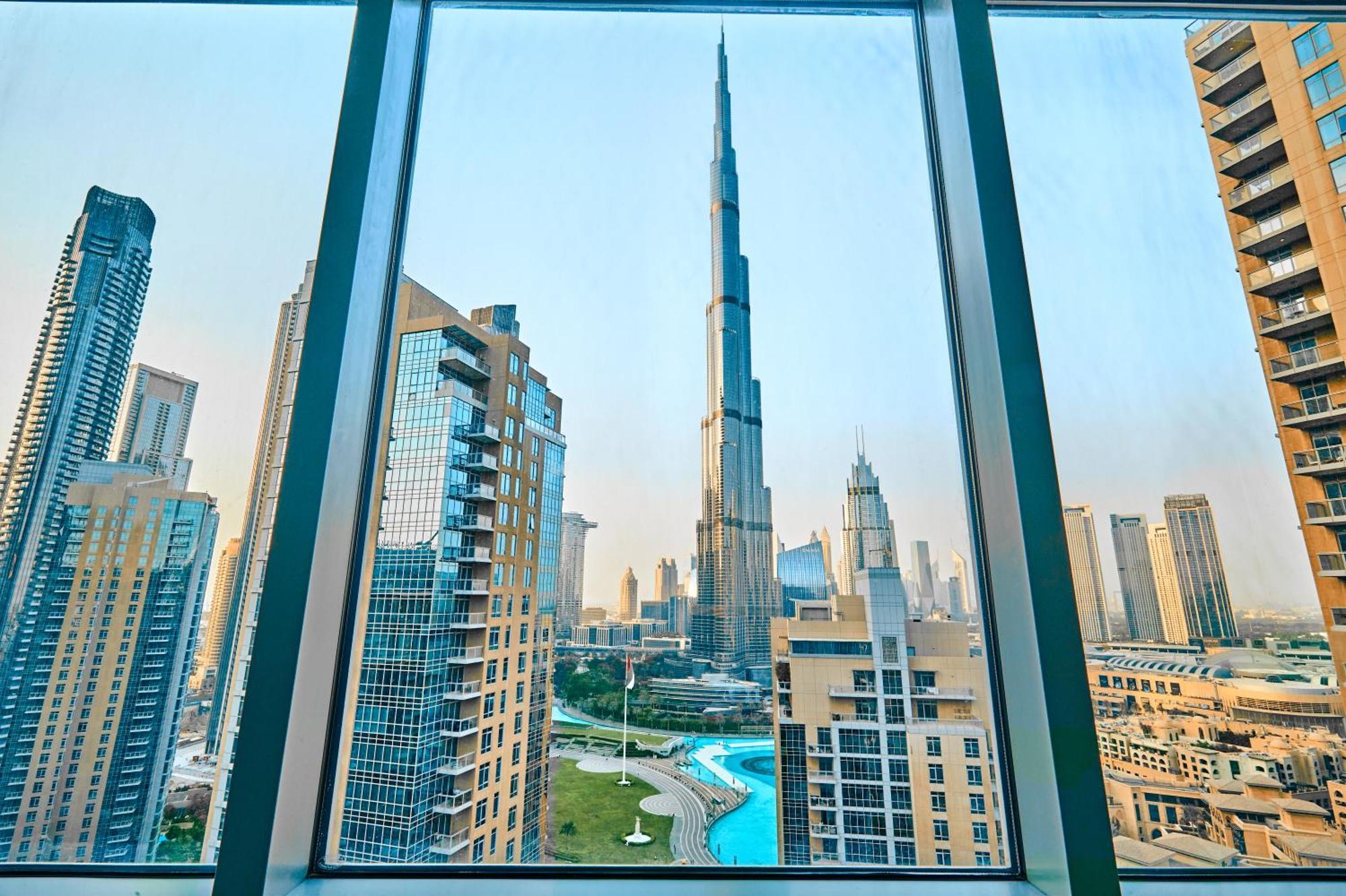 Burj Khalifa Front View & Fountain View Island Paradise 2Br Luxury Apartment Burj Residences Golden Homes Дубай Екстер'єр фото